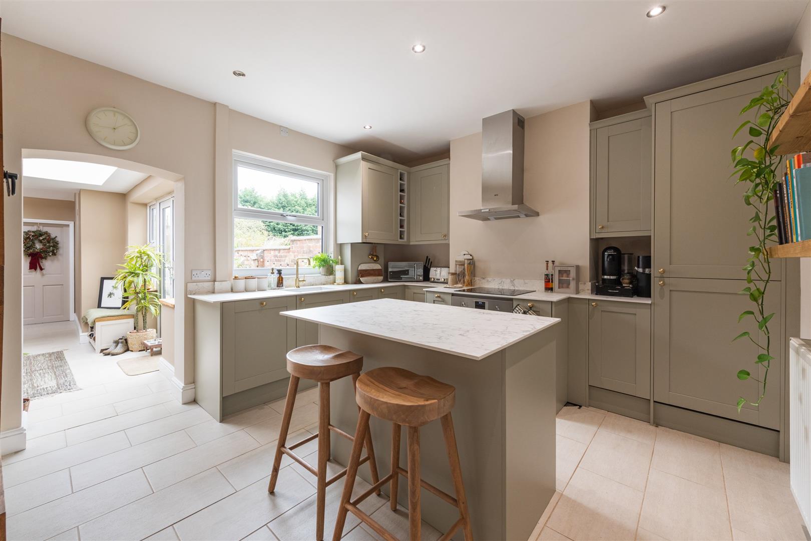 3 bed property in Cobden Street, Stourbridge